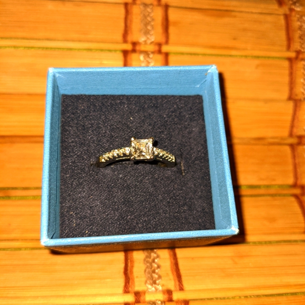 Ring